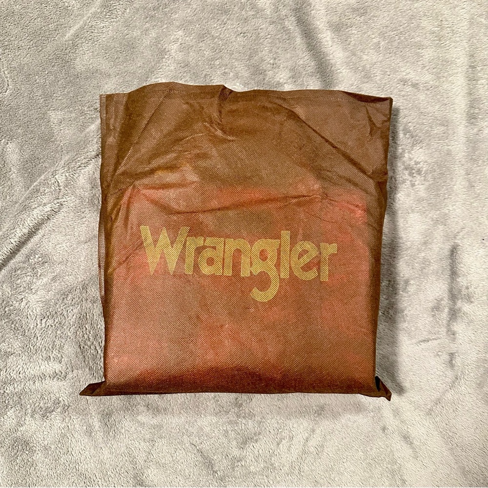 Wrangler Medium Faux Leather Tote - Red - Picture 2 of 4